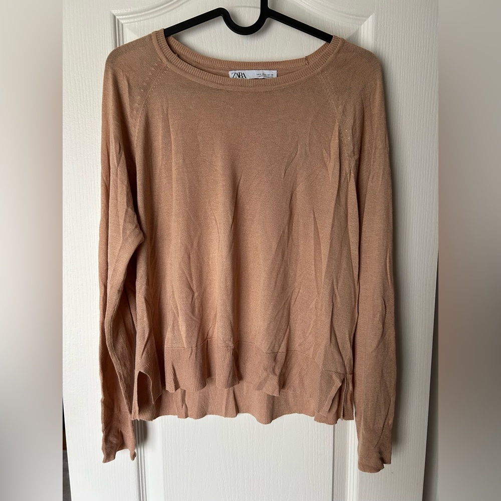 Zara Tan Light Sweater, size small, never worn